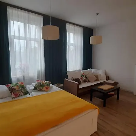 Apartment Jednosci 46 *